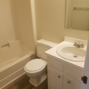 6600-malibu-hall-bath