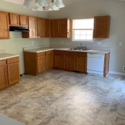 4025-bearmont-pl-kitchen3