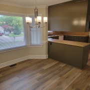 Dresden Breakfast Nook